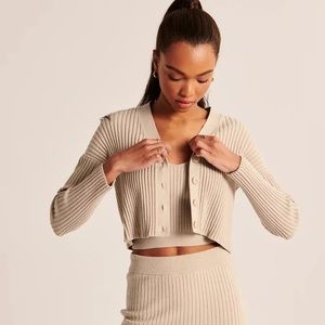 NWOT Abercrombie and Fitch Ribbed Tank and Cardigan Set in light brown
